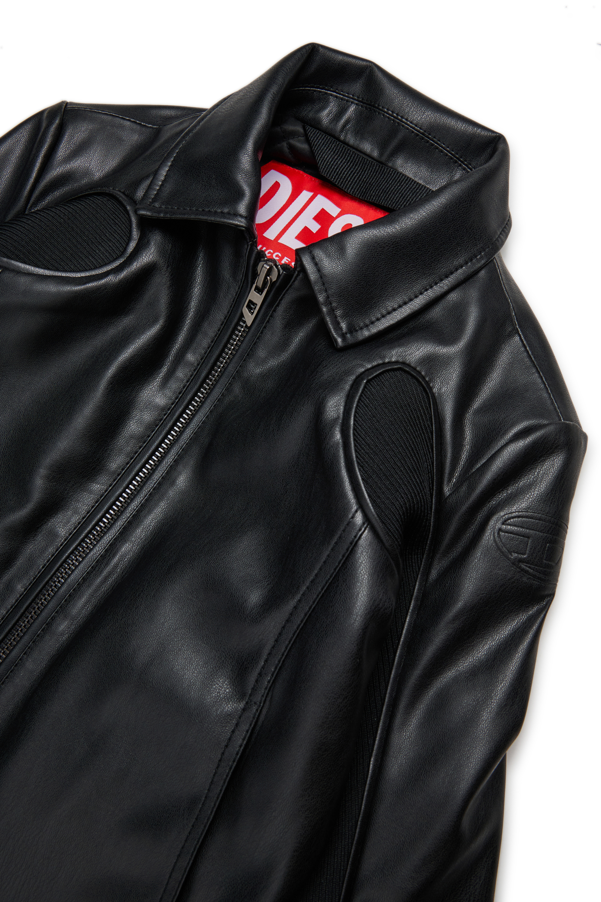 JLTOTEMP1, Negro